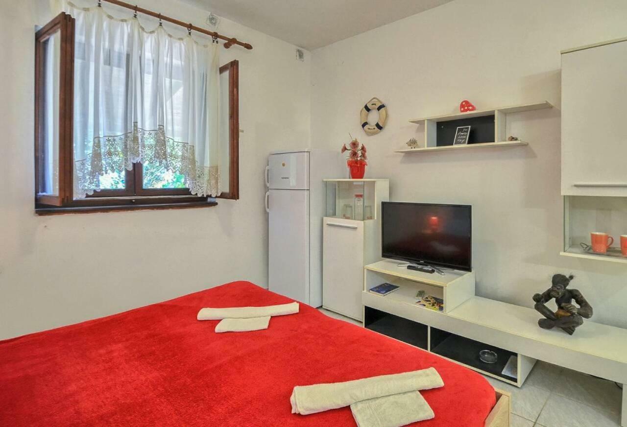 The Big Smile Apartments بولا المظهر الخارجي الصورة